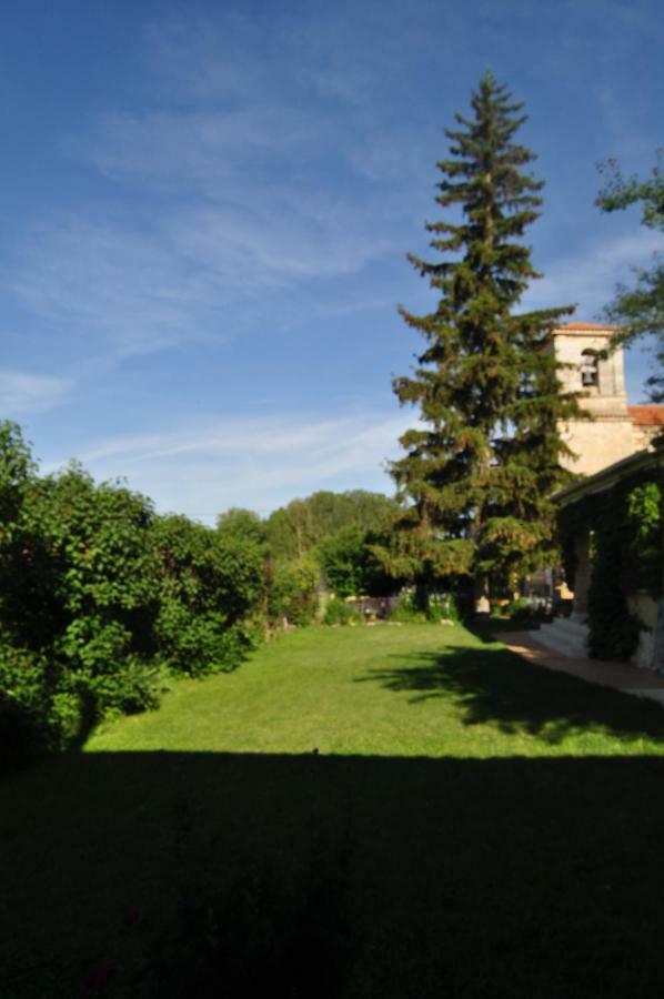 El Jardin De Manuela Villa Santibanez del Val ภายนอก รูปภาพ